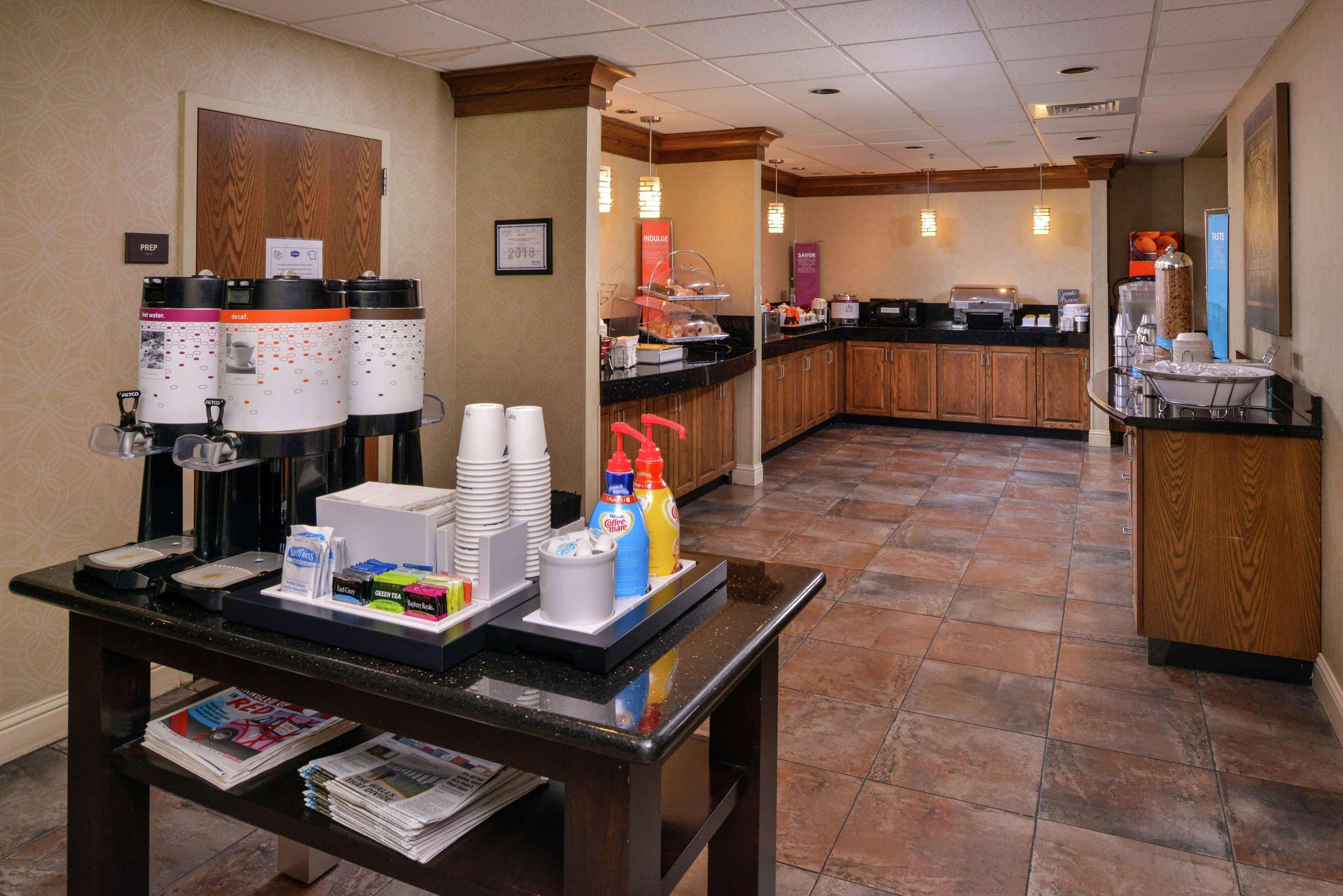 Hampton & Carson Hotel 3*