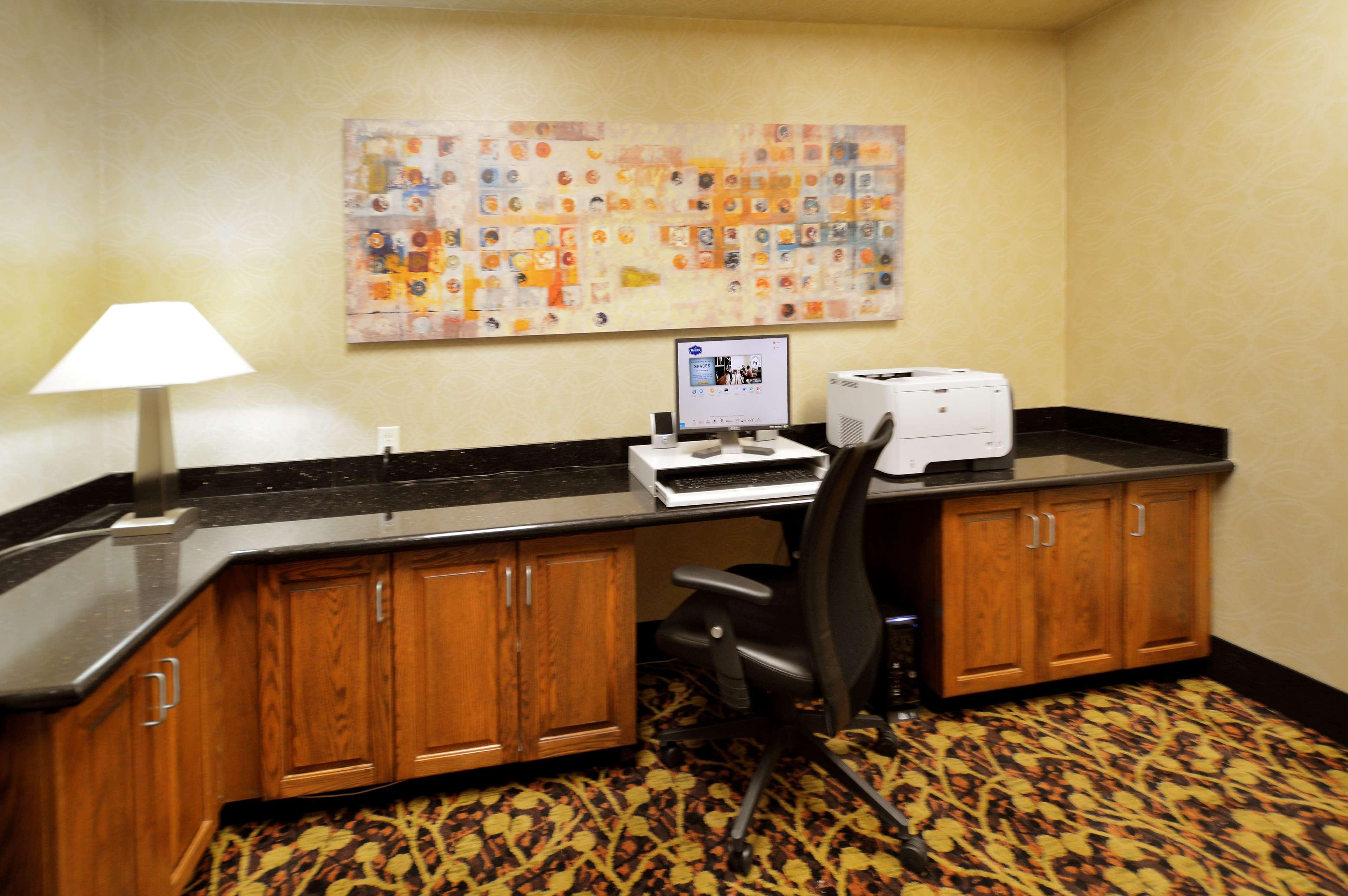 Hampton & Carson Hotel 3*