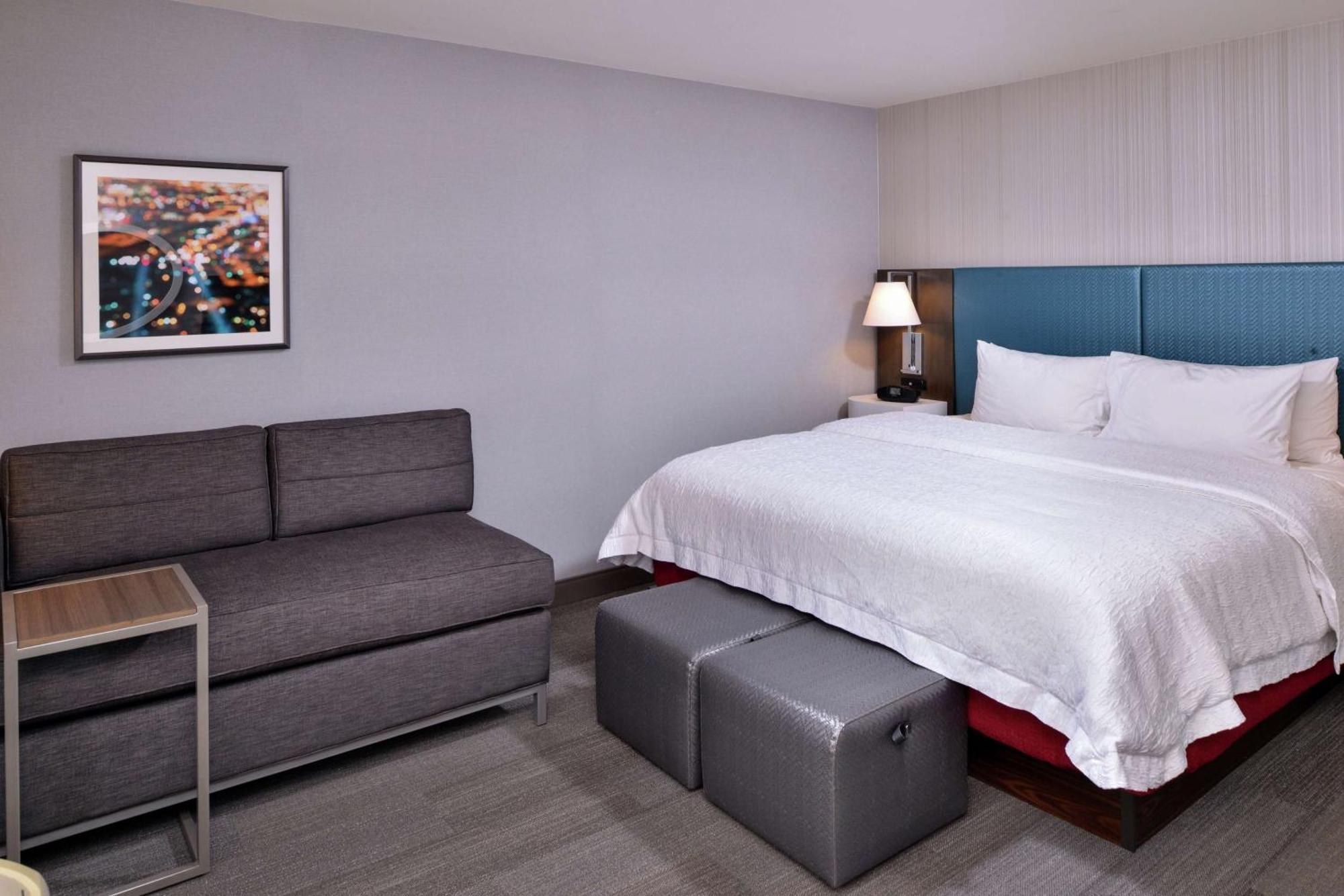 Hampton & Carson Hotel